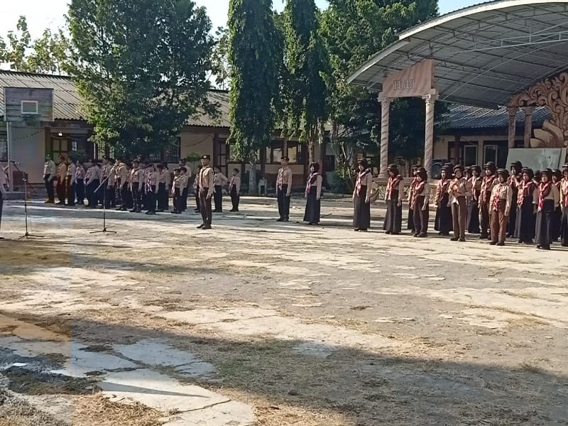 Halaman Sekolah